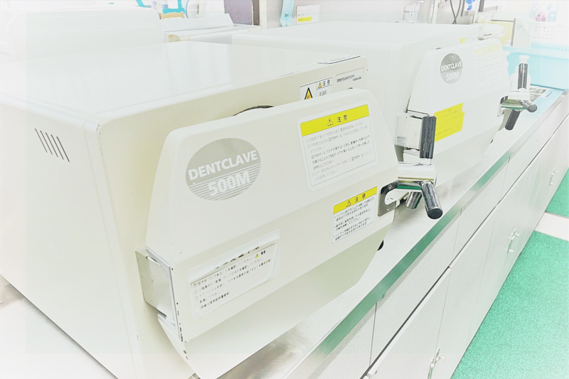 オートクレーブ(高圧蒸気滅菌器)